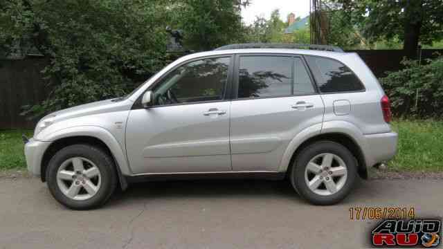 Тойота RAV4, 2004 