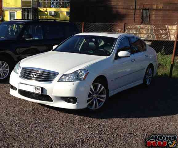 Infiniti M35, 2009 