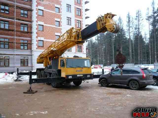 Liebherr LTM 1050 