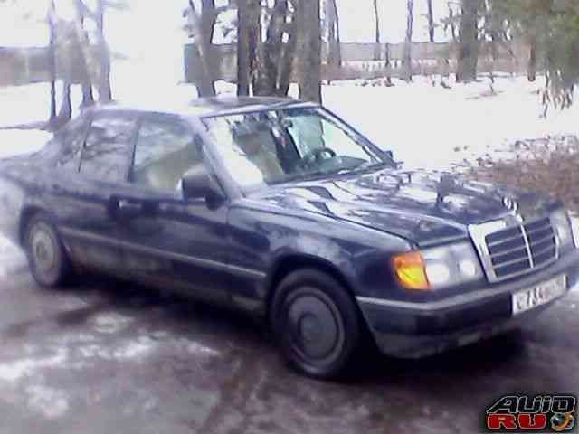 Mercedes-Benz W124, 1987 