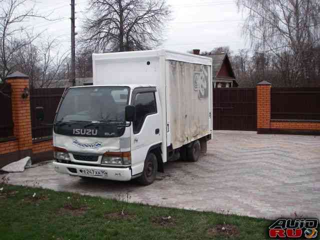 Isuzu ELF 