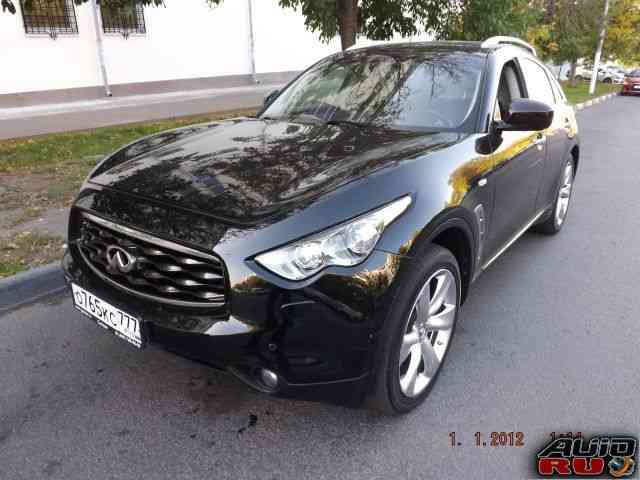 Infiniti FX35, 2009 