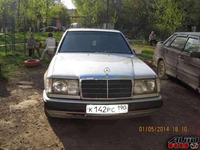 Мерседес-Бенз W124, 1985 