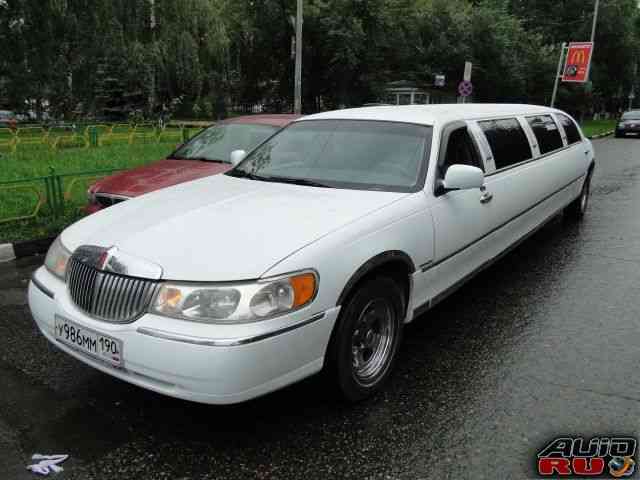 Lincoln Town Car, 1999 