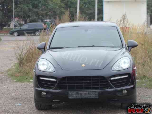 Porsche Cayenne Turbo, 2011 