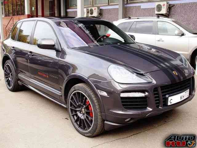 Porsche Cayenne GTS, 2010 