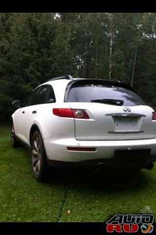 Infiniti FX35, 2003 