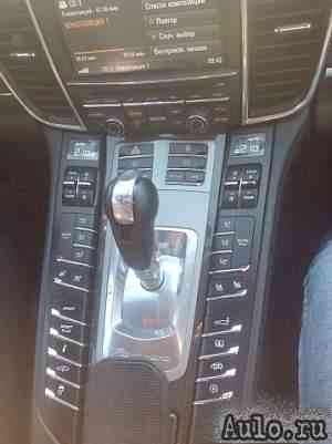 Porsche Panamera Turbo, 2011