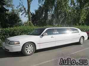 Lincoln Town Car, 2004