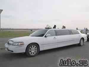 Lincoln Town Car, 2004