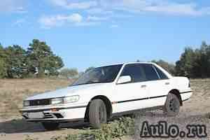 Nissan Bluebird, 1987