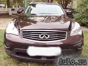Infiniti EX35, 2010