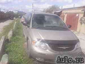 Chrysler Town & Country, 2002