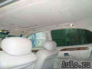 Lincoln Town Car, 2002