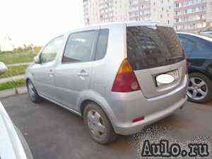 Daihatsu YRV, 2005