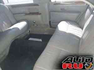 Lincoln Town Car, 2003