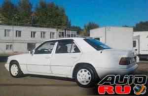 Mercedes-Benz W124, 1989