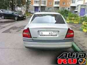Volvo S80, 2001