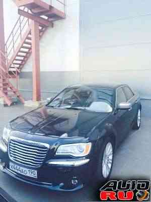 Chrysler 300C, 2012