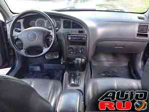 Hyundai Elantra, 2002