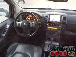 Nissan Pathfinder, 2005