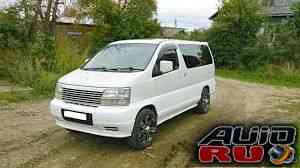 Nissan Elgrand, 2001