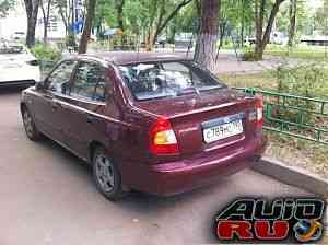 Hyundai Accent, 2010