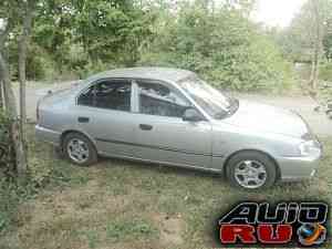 Hyundai Accent, 2003