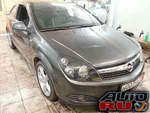 Opel Astra GTC, 2010 Opel Astra GTC, 2010