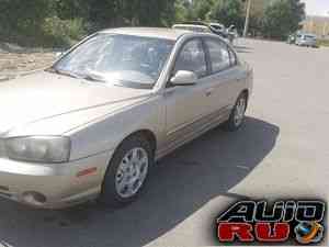 Hyundai Elantra, 2001