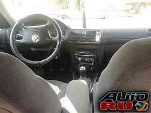 Volkswagen Golf, 1998