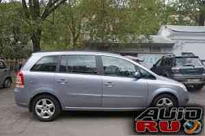 Opel Zafira, 2010 Opel Zafira, 2010