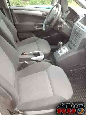 Opel Zafira, 2011 Opel Zafira, 2011