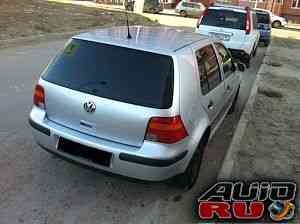 Volkswagen Golf, 2002