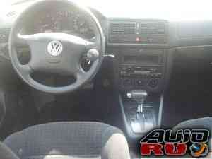 Volkswagen Golf, 2000