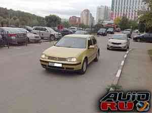 Volkswagen Golf, 2000