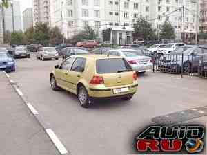 Volkswagen Golf, 2000