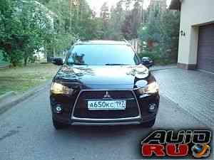 Mitsubishi Outlander, 2011