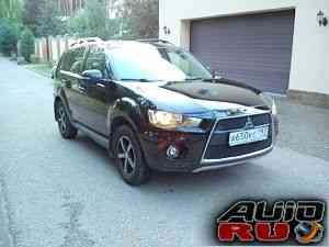 Mitsubishi Outlander, 2011