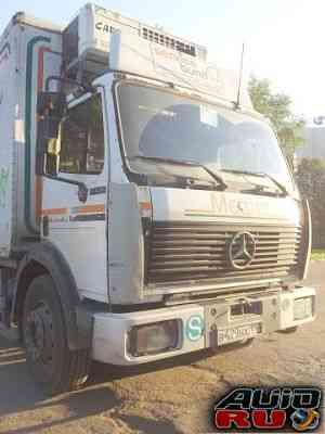 Mercedes benc 2426L