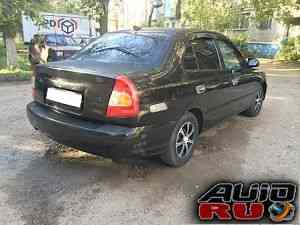 Hyundai Accent, 2000 Hyundai Accent, 2000