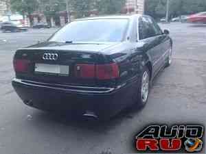 Audi S8, 1998