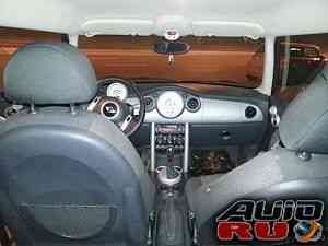 MINI Cooper, 2004