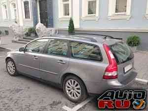 Volvo V50, 2004