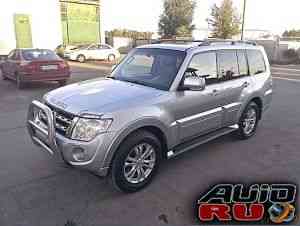 Mitsubishi Pajero, 2012 Mitsubishi Pajero, 2012