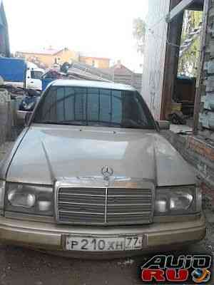 Mercedes-Benz W124, 1986