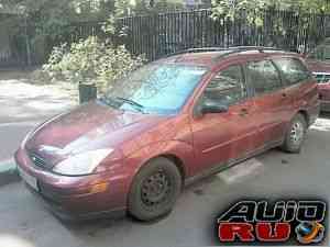 Ford Focus, 2001