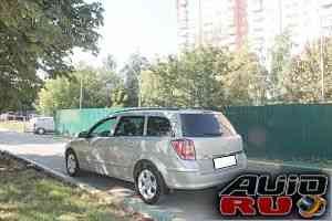 Opel Astra, 2010