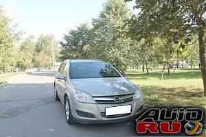 Opel Astra, 2010