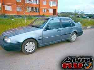 Volvo 460, 1995